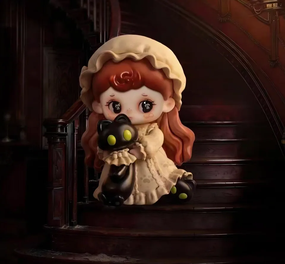 TARTI Ghost In Hotel Series .Figura in PVC — immagine 1